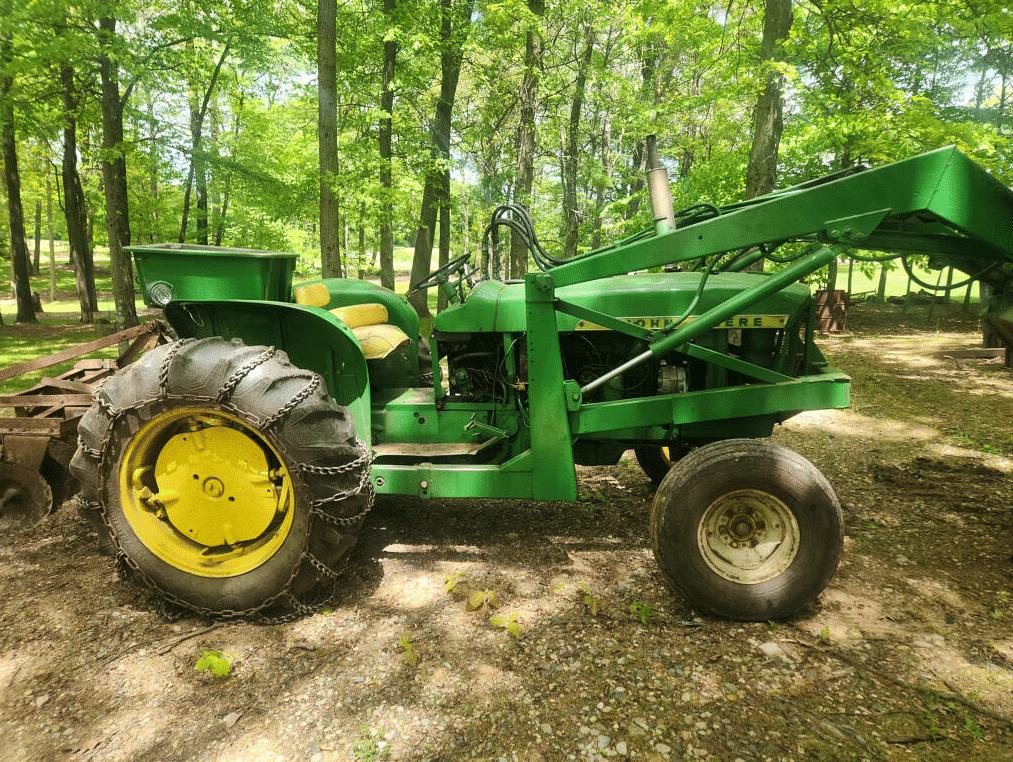 Image of John Deere 2010 Image 0