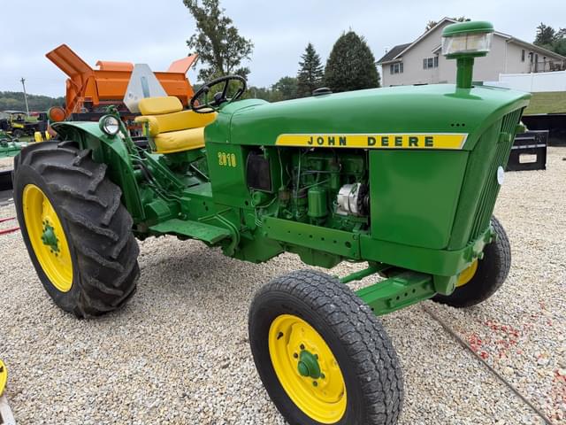 Image of John Deere 2010 equipment image 3