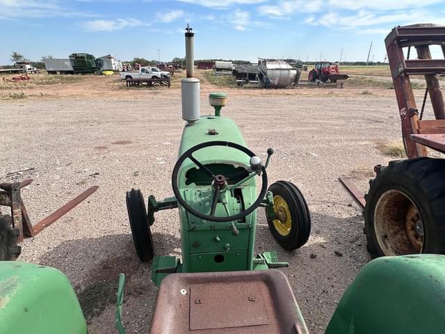 Image of John Deere 2010 equipment image 4