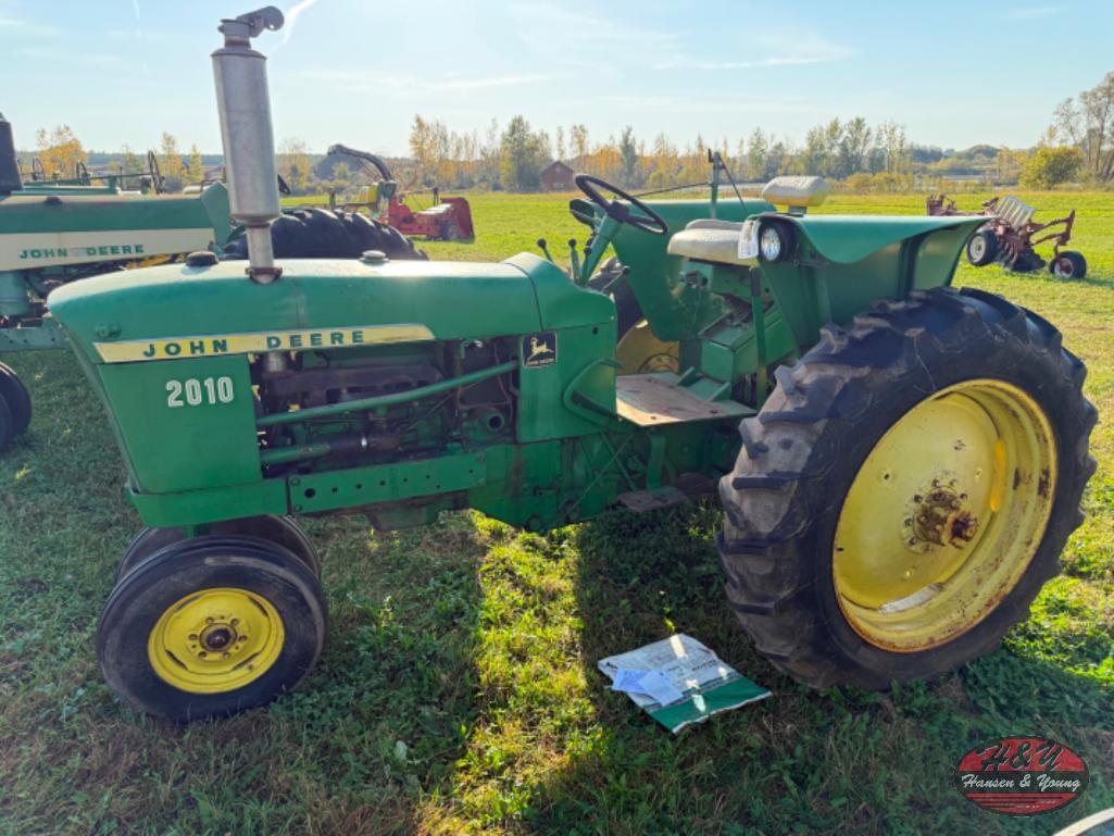 Image of John Deere 2010 Primary image
