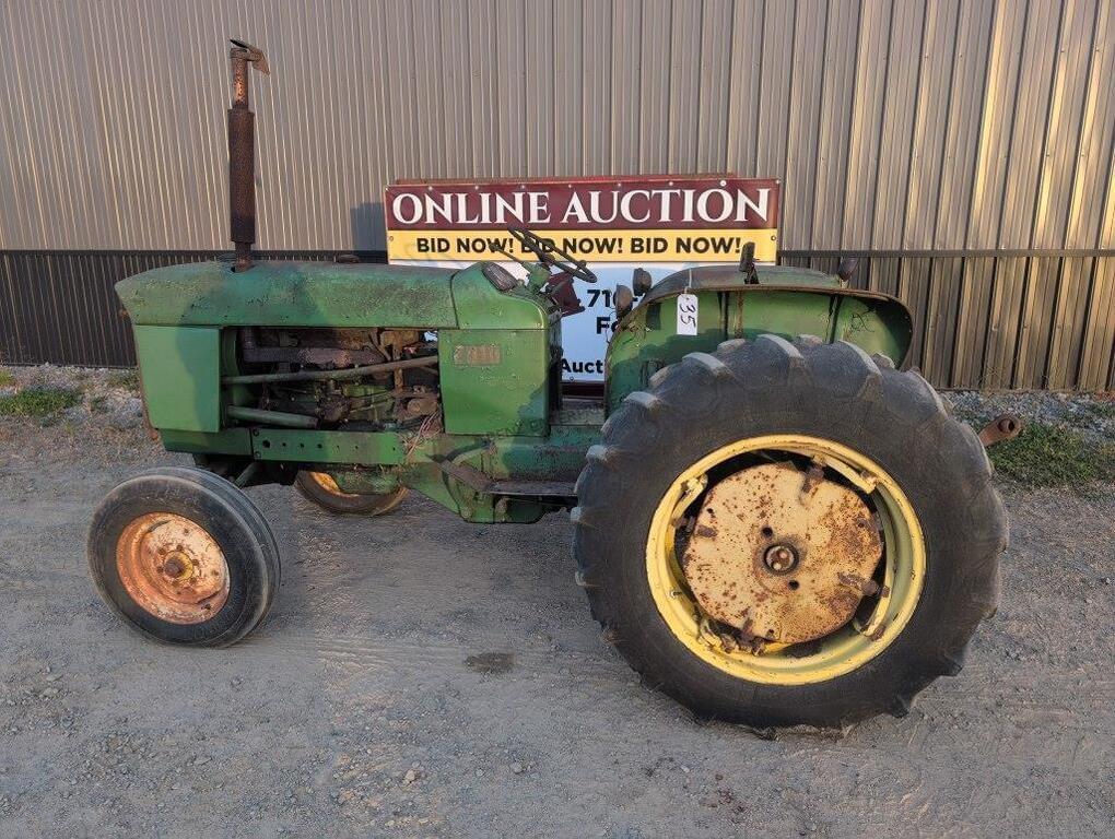 Image of John Deere 2010 Primary image