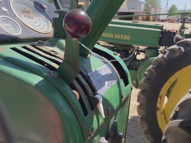 Image of John Deere 2010 equipment image 3