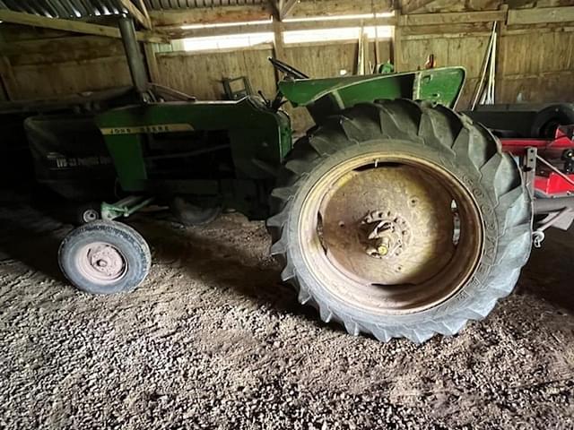 Image of John Deere 2010 equipment image 3