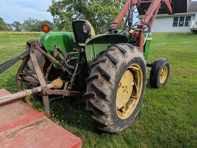 Image of John Deere 2010 equipment image 1