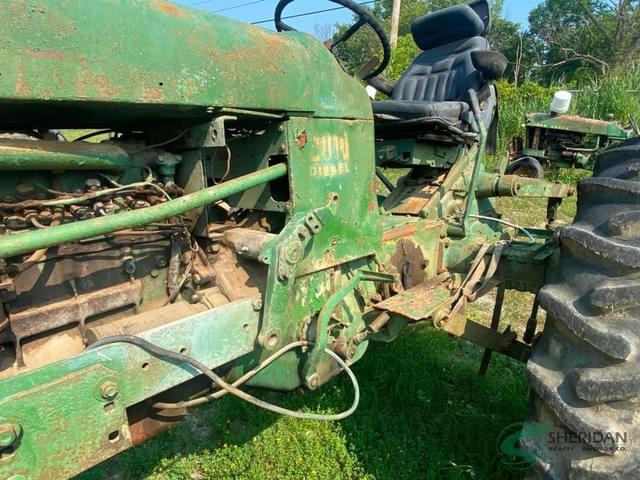 Image of John Deere 2010 equipment image 4