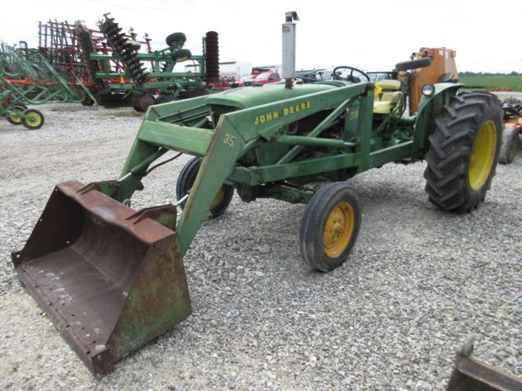 Image of John Deere 2010 Primary image