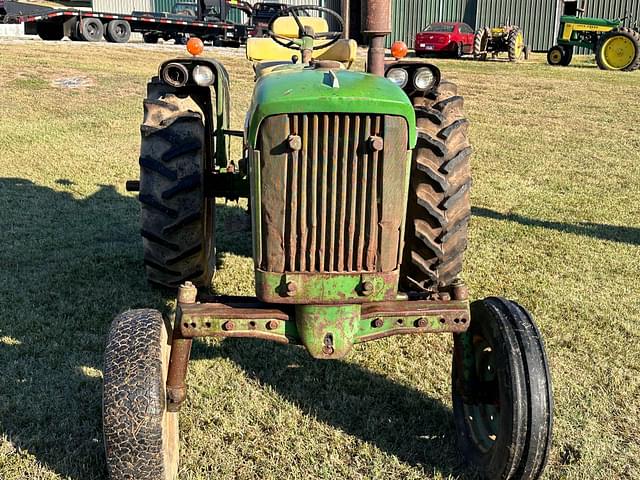 Image of John Deere 2010 equipment image 4