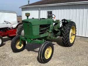 John Deere 2010 Image