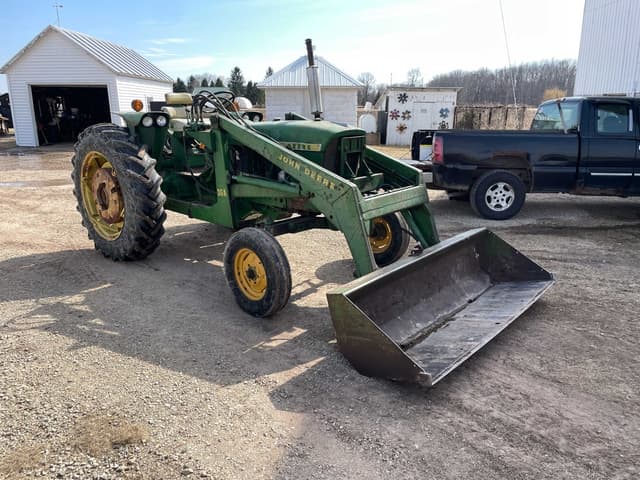 Image of John Deere 2010 equipment image 2