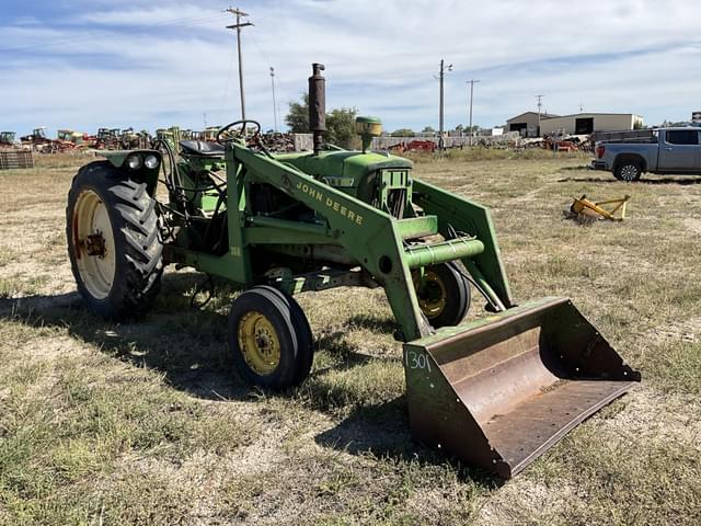 Image of John Deere 2010 equipment image 2