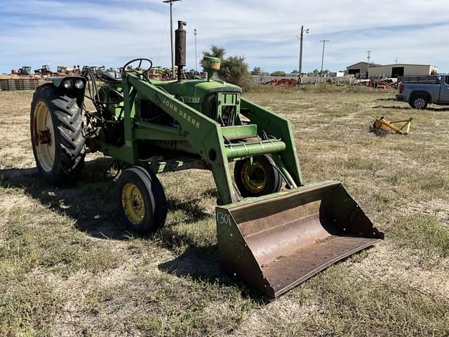 Image of John Deere 2010 equipment image 3