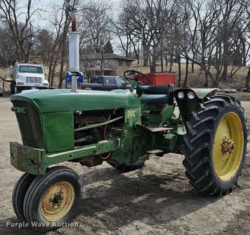 Main image John Deere 2010