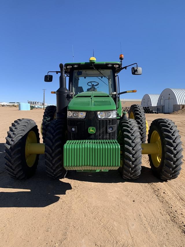 Image of John Deere 8245R equipment image 4