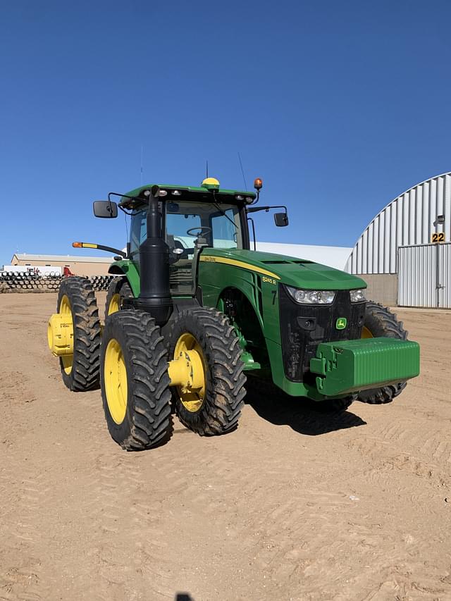 Image of John Deere 8245R equipment image 3