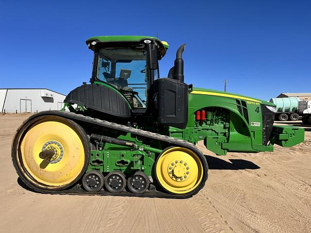 Image of John Deere 8370RT equipment image 2