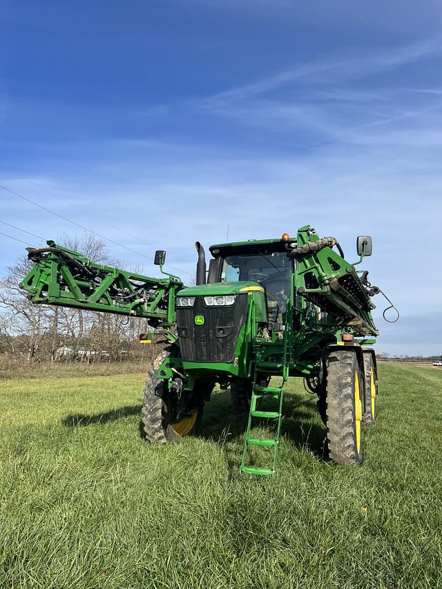 Image of John Deere R4045 equipment image 1