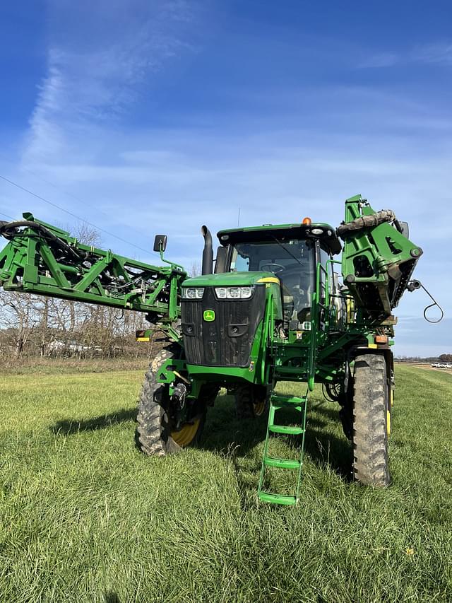 Image of John Deere R4045 equipment image 2