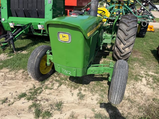 Image of John Deere 2020 equipment image 1