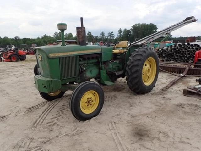 Image of John Deere 2020 equipment image 2