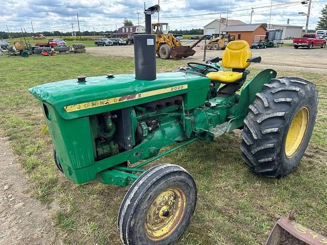 Image of John Deere 2020 equipment image 1