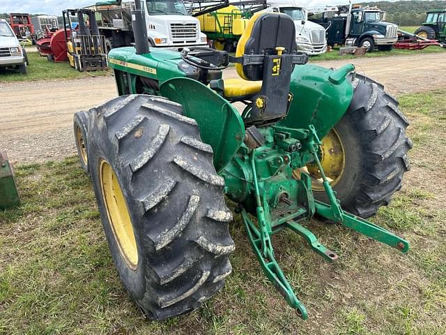 Image of John Deere 2020 equipment image 2