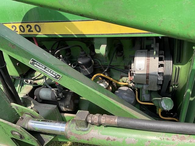 Thumbnail image John Deere 2020 15