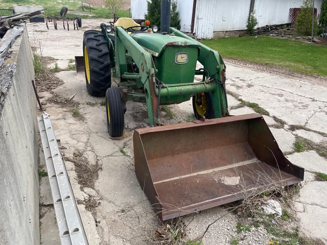 Image of John Deere 2020 equipment image 2
