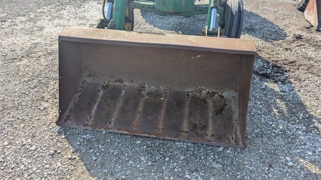 Image of John Deere 2020 equipment image 1