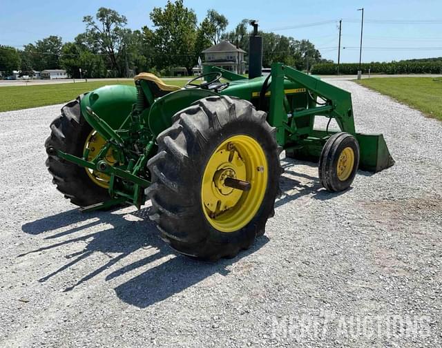 Image of John Deere 2020 equipment image 4