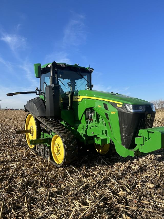 Image of John Deere 8RT 310 equipment image 3