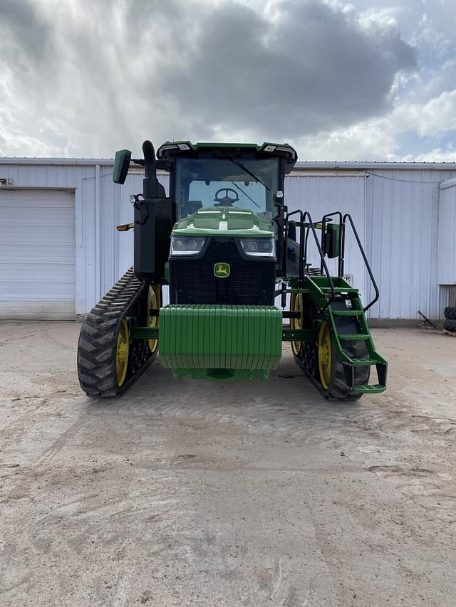 Image of John Deere 8RT 310 equipment image 4