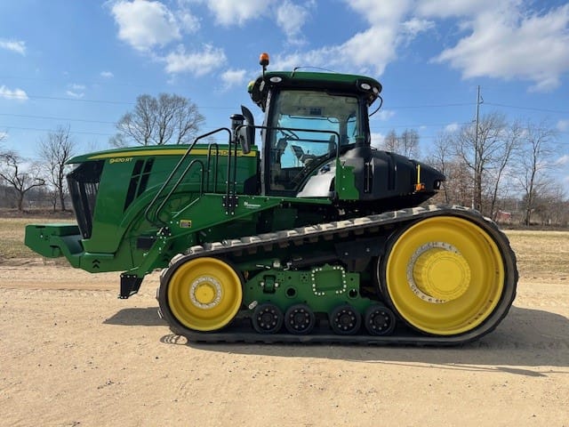 2021 John Deere 9470R Equipment Image0