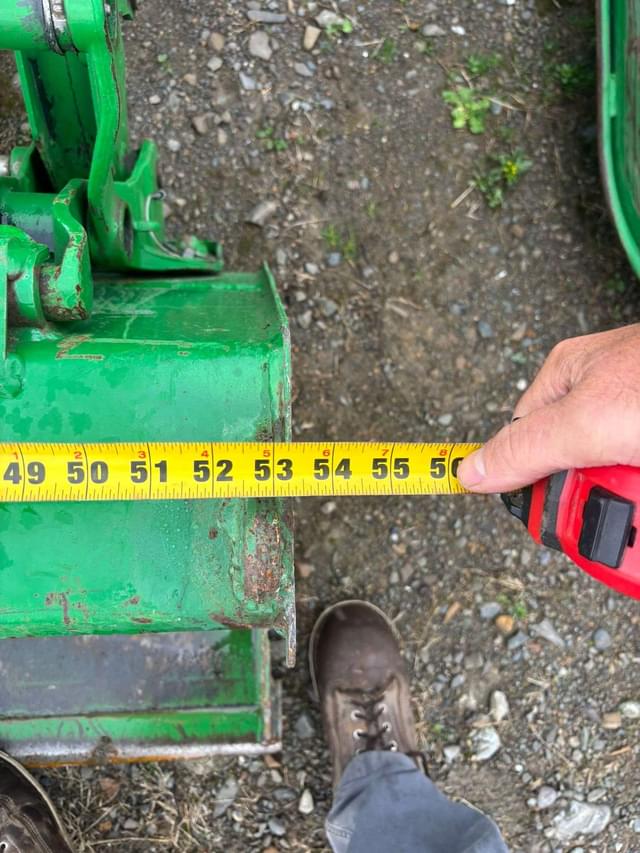 Image of John Deere 2025R equipment image 3