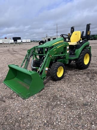 Image of John Deere 2025R Primary image