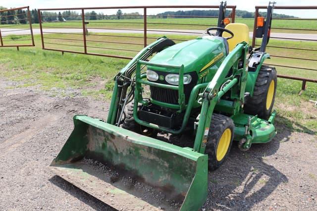 Image of John Deere 2025R equipment image 1