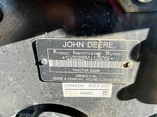 Main image John Deere 2025R 26