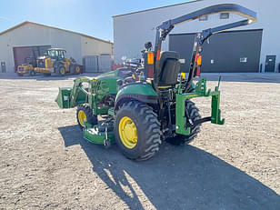 Main image John Deere 2025R 7