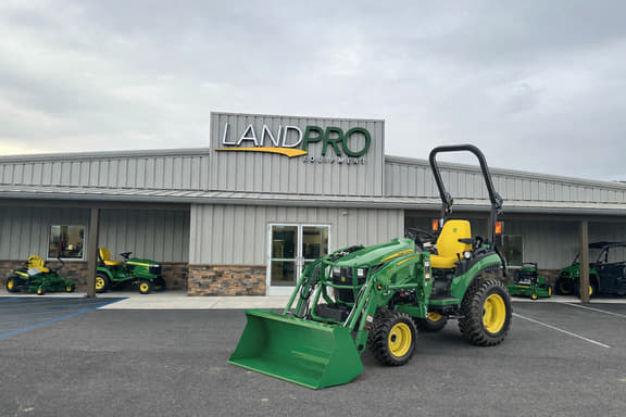 Image of John Deere 2025R Primary Image