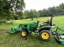 John Deere 2025R Image