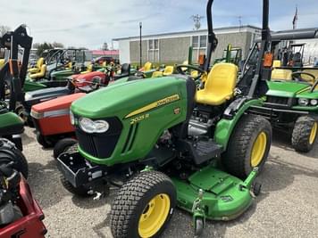 Main image John Deere 2025R