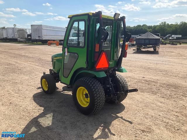 Image of John Deere 2025R equipment image 2