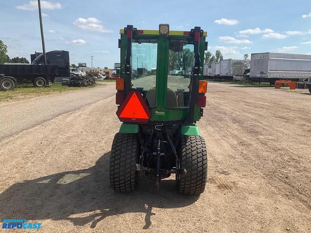 Image of John Deere 2025R equipment image 3