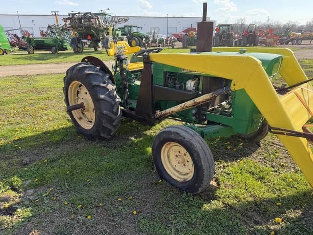 Image of John Deere 2030 equipment image 3