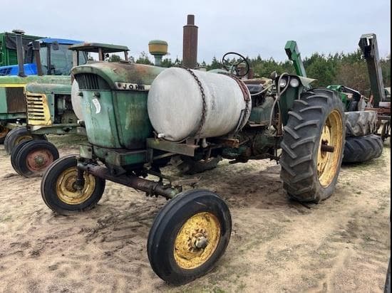 Image of John Deere 2030 equipment image 1