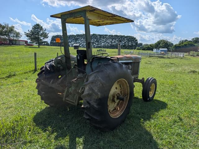 Image of John Deere 2030 equipment image 4