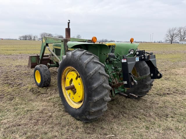 Image of John Deere 2030 equipment image 4