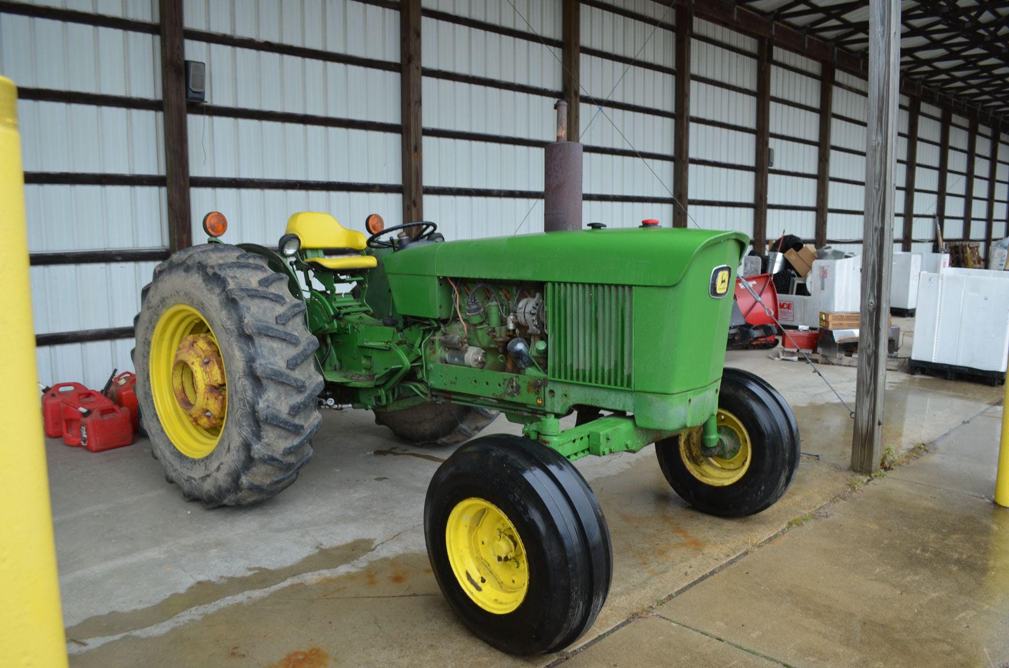 Main image John Deere 2030
