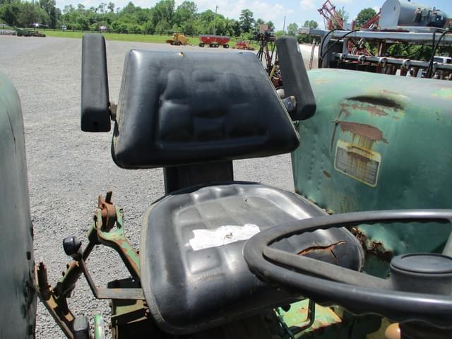 Image of John Deere 2030 equipment image 2