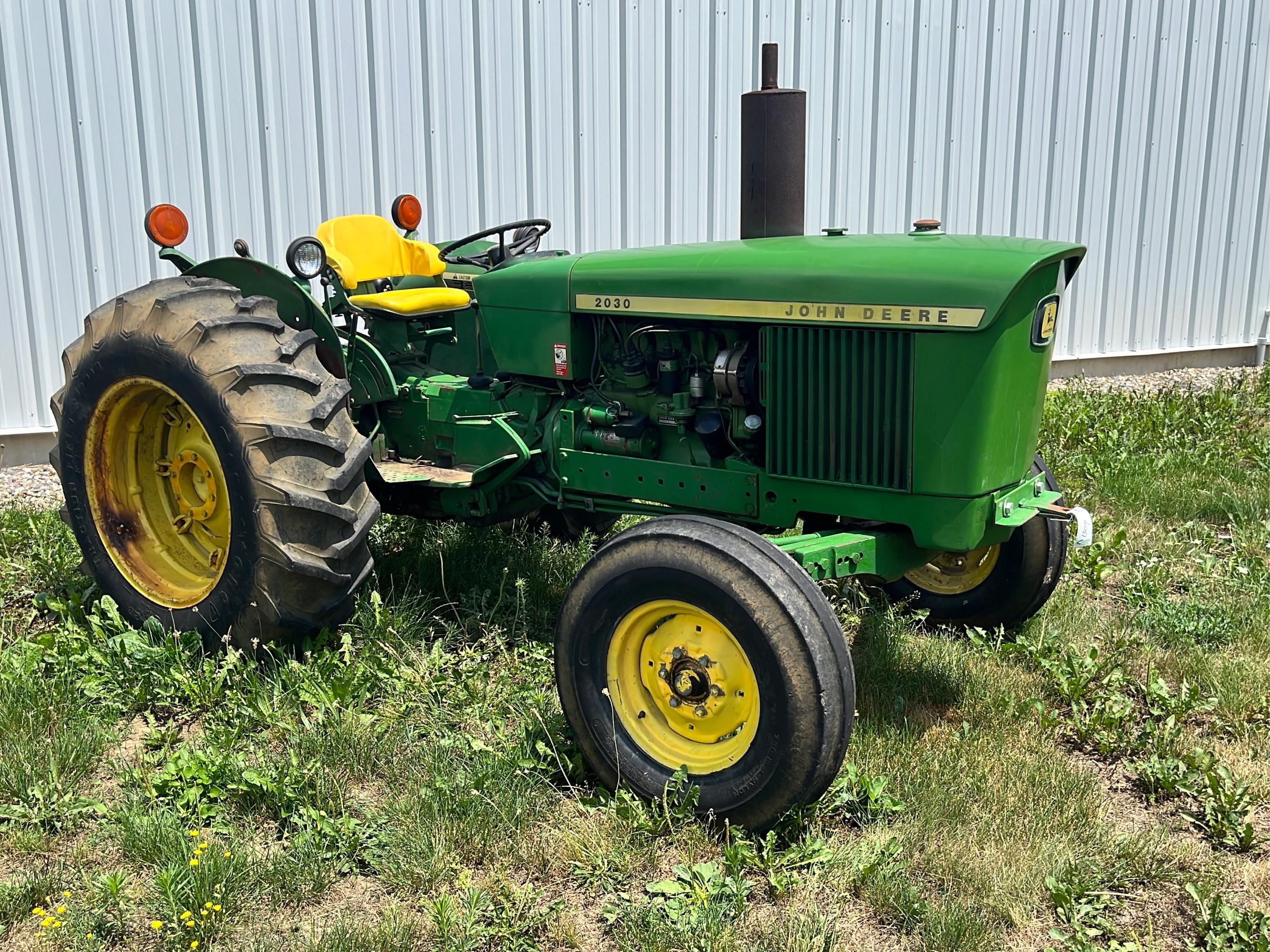 Main image John Deere 2030
