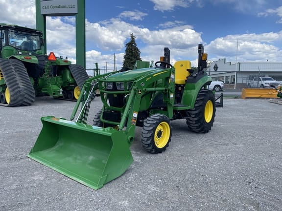 John Deere 2032R Equipment Image0